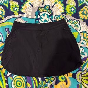 Outdoor voices - the exercise 3” skort - size M - new with tags